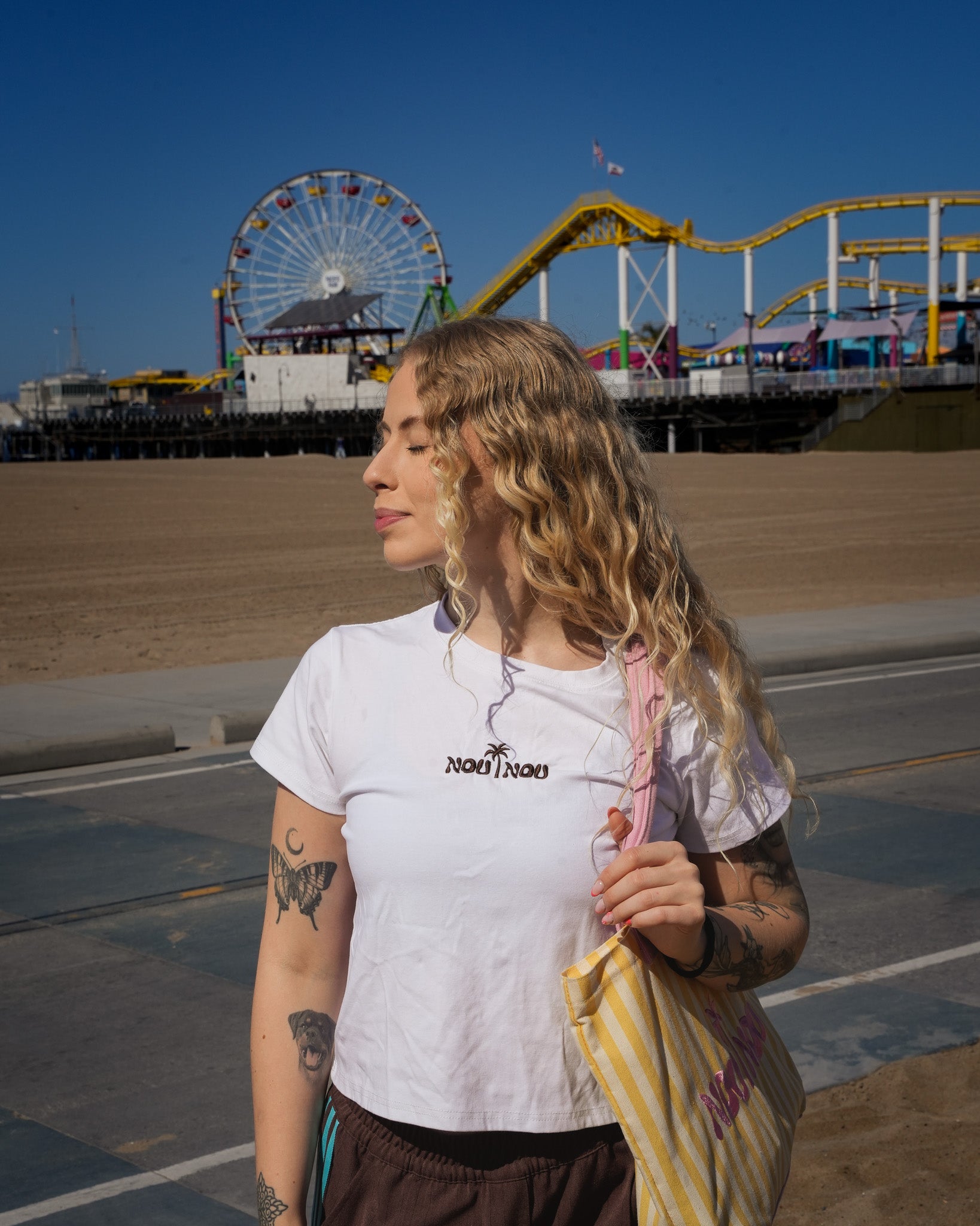 White sand tee